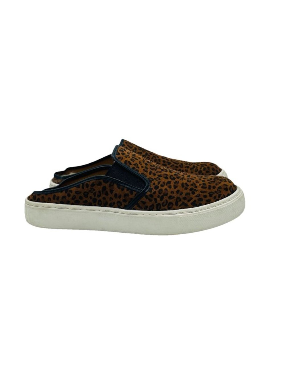 Time and Tru Shoes Women Size 6 Leopard Print Flats Memory Foam Slip On Loafers